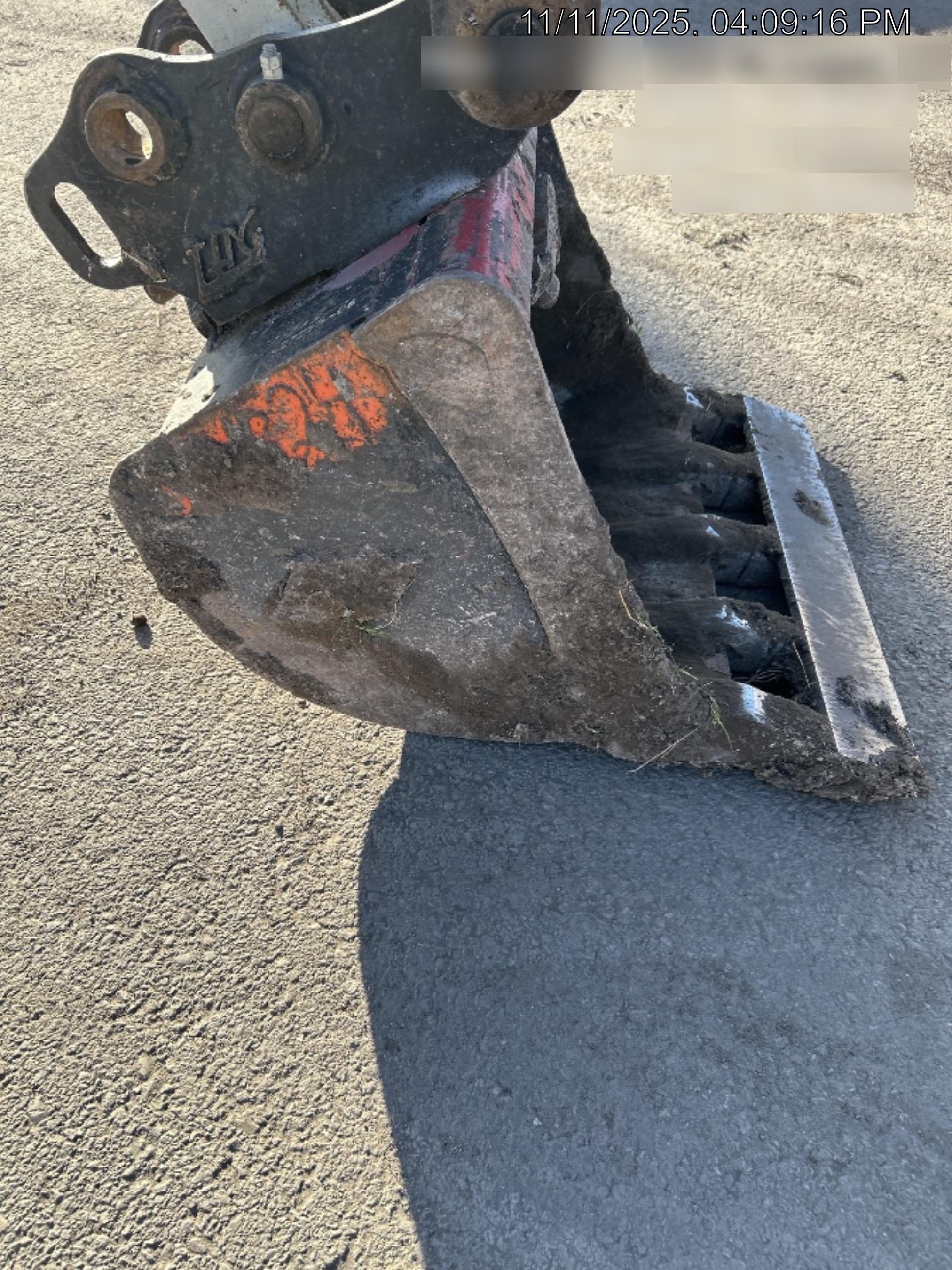 2023 TAG MANUFACTURING 24" HD QCB27 Bucket