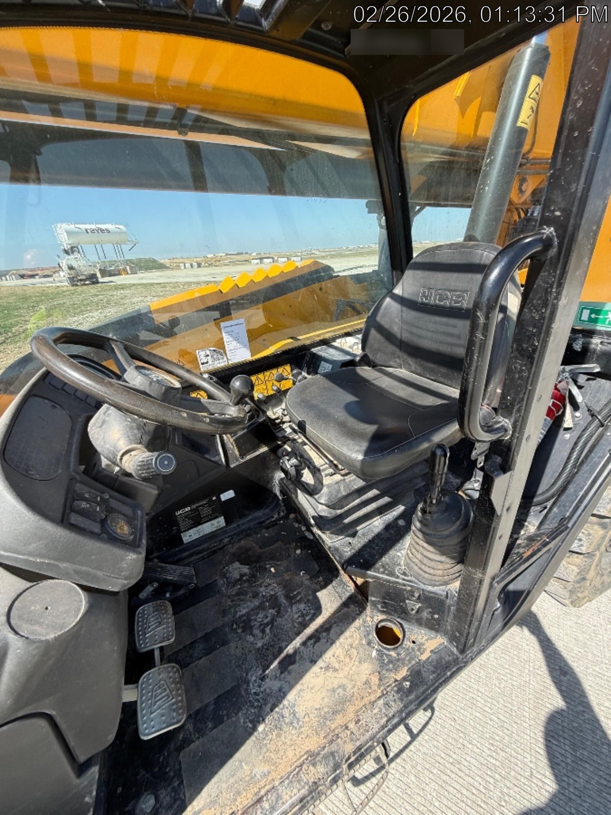 2023 JCB 512-56