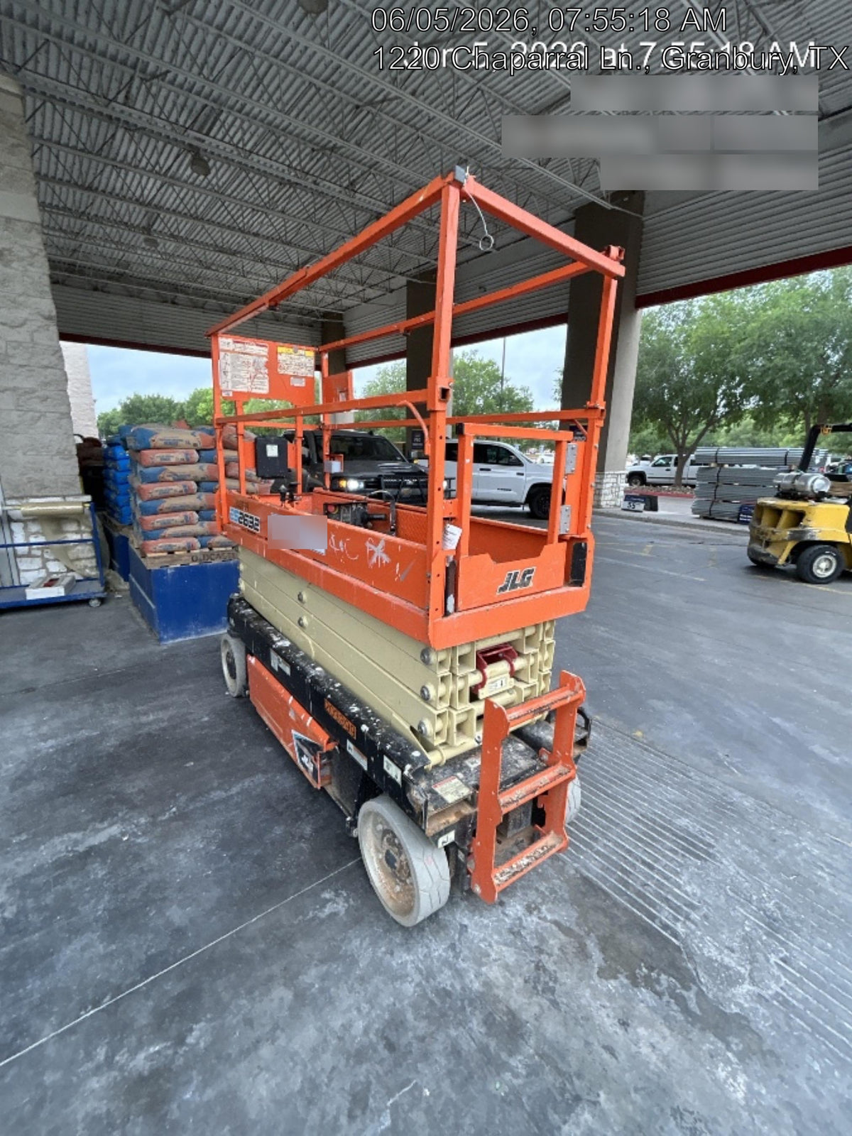 2022 JLG ES2632