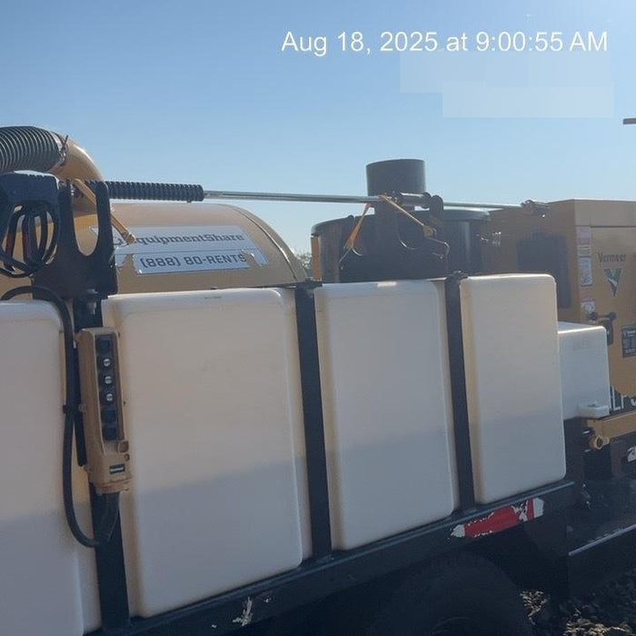 2022 VAC-TRON LP573XDT