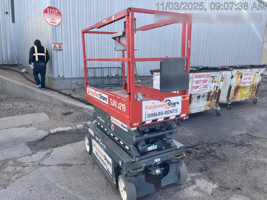 2018 SKYJACK SJIII-3219