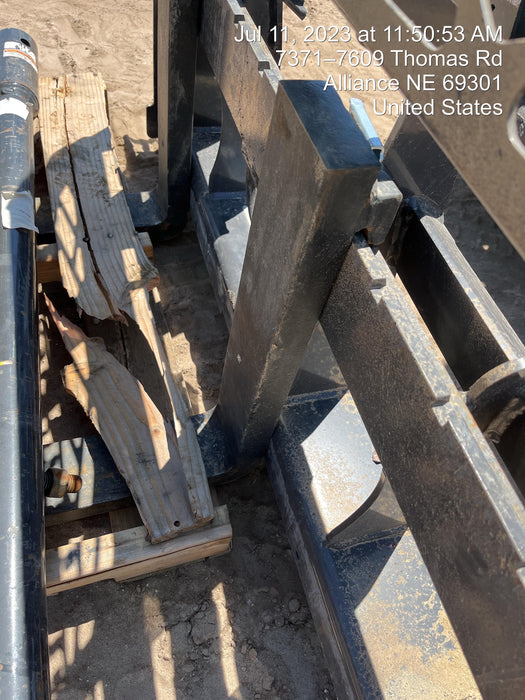 2023 PALADIN 48" Pallet Forks - Paladin