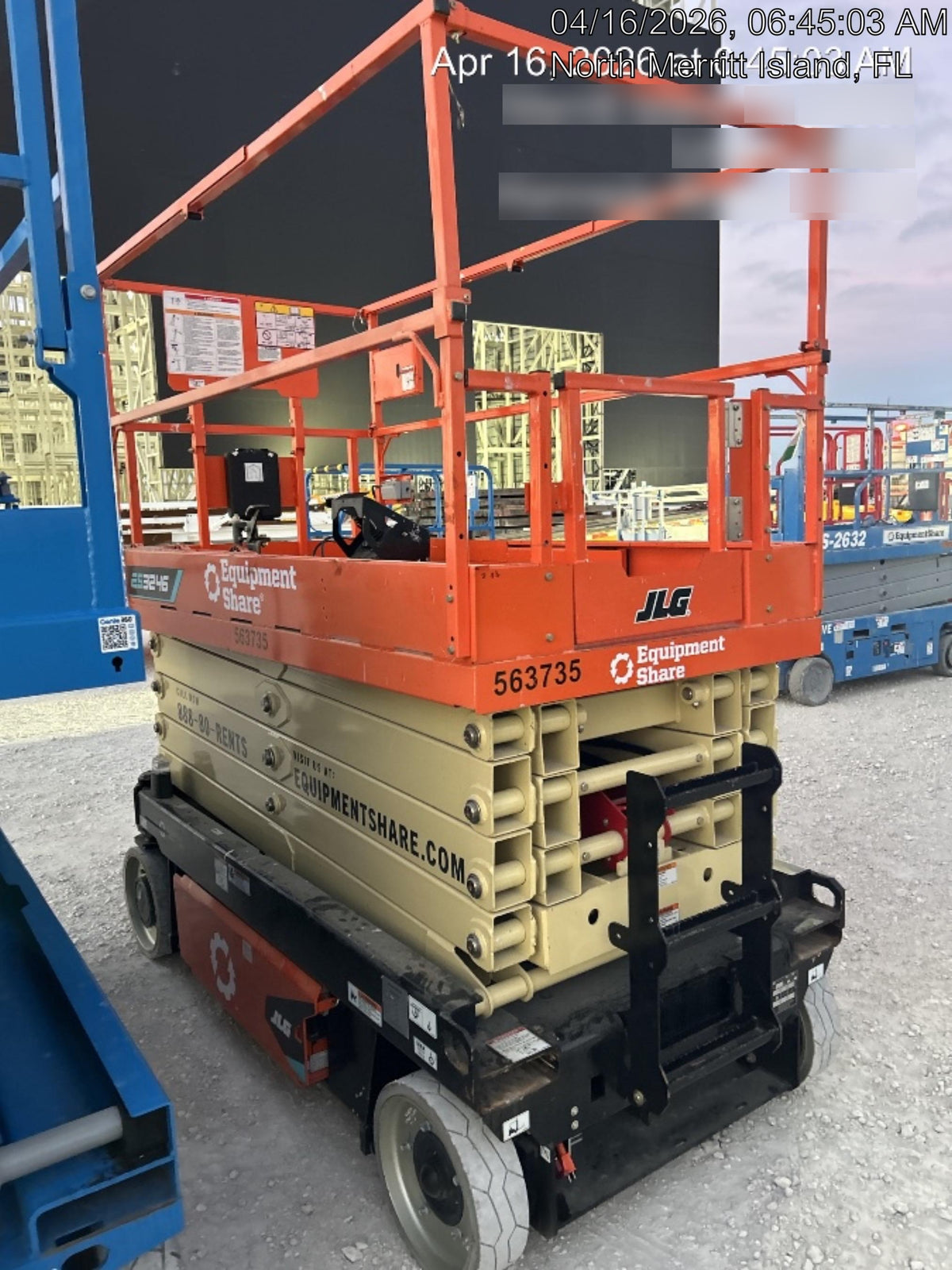2025 JLG ES3246