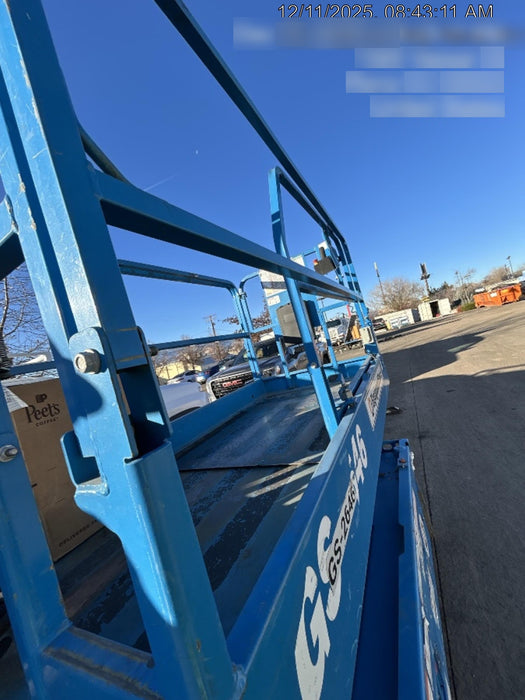 2019 Genie GS-2646 folding rails with full height swing gate