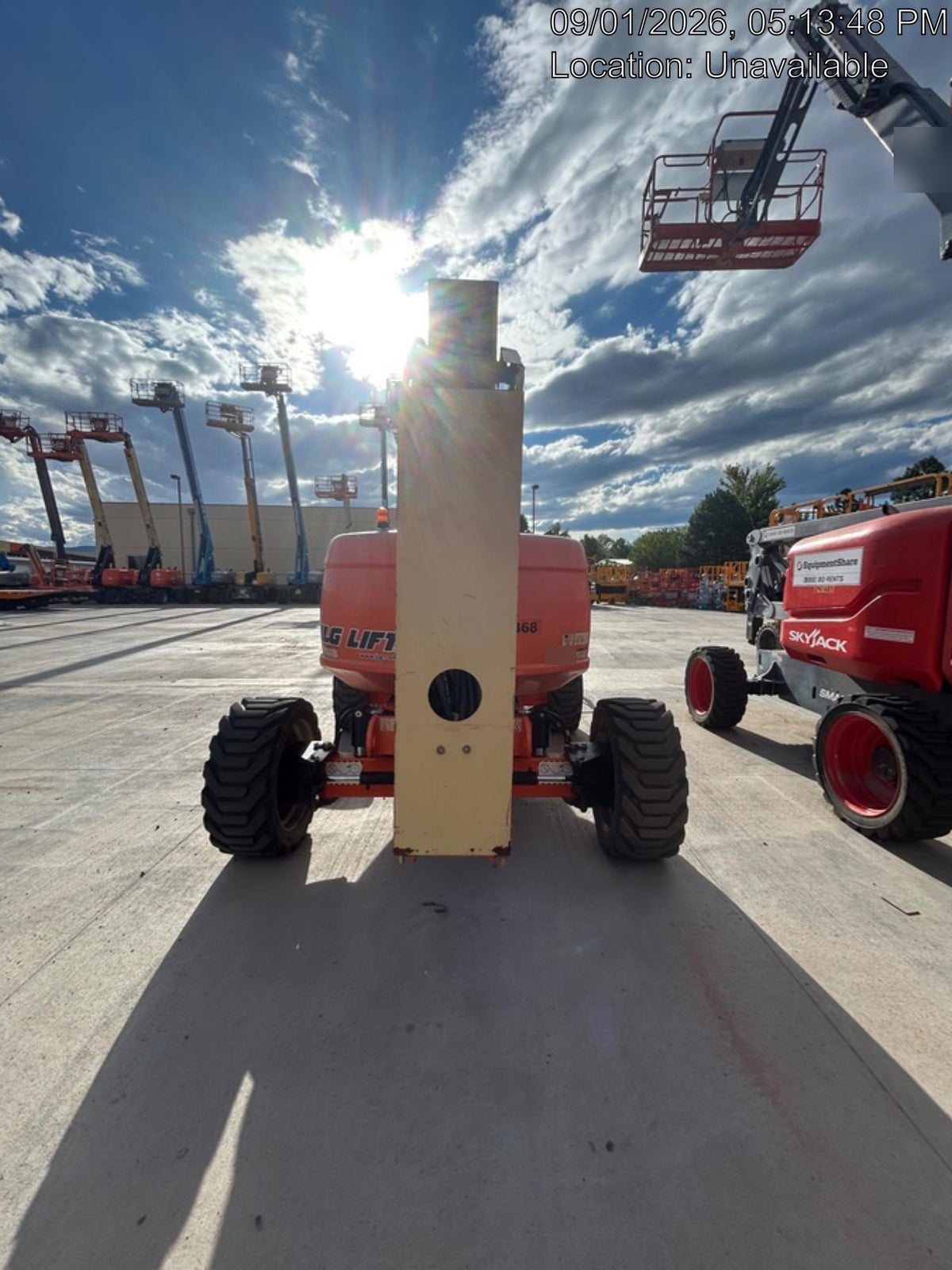 2019 JLG 600AJ