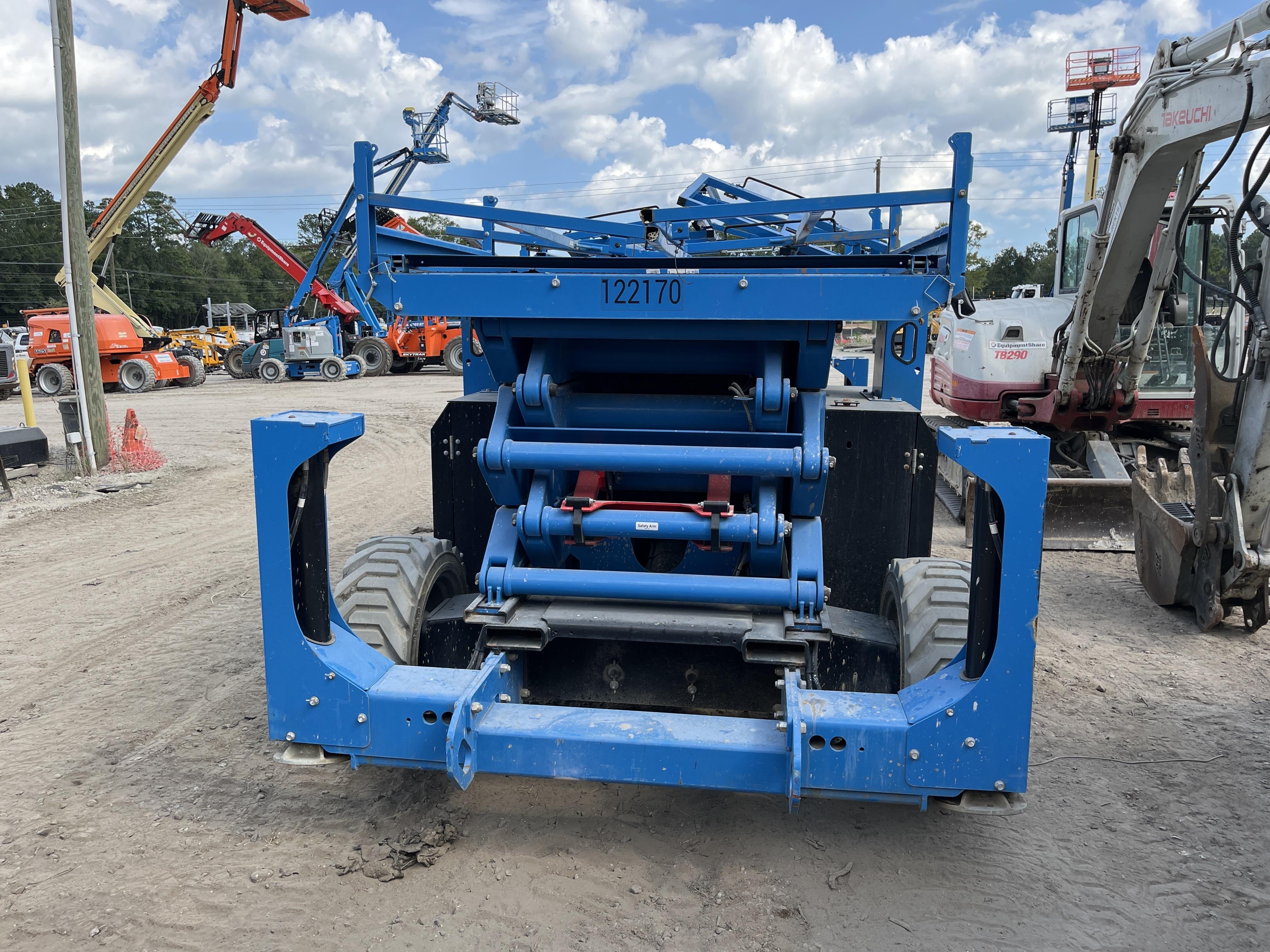 2020 GENIE GS-4390 RT