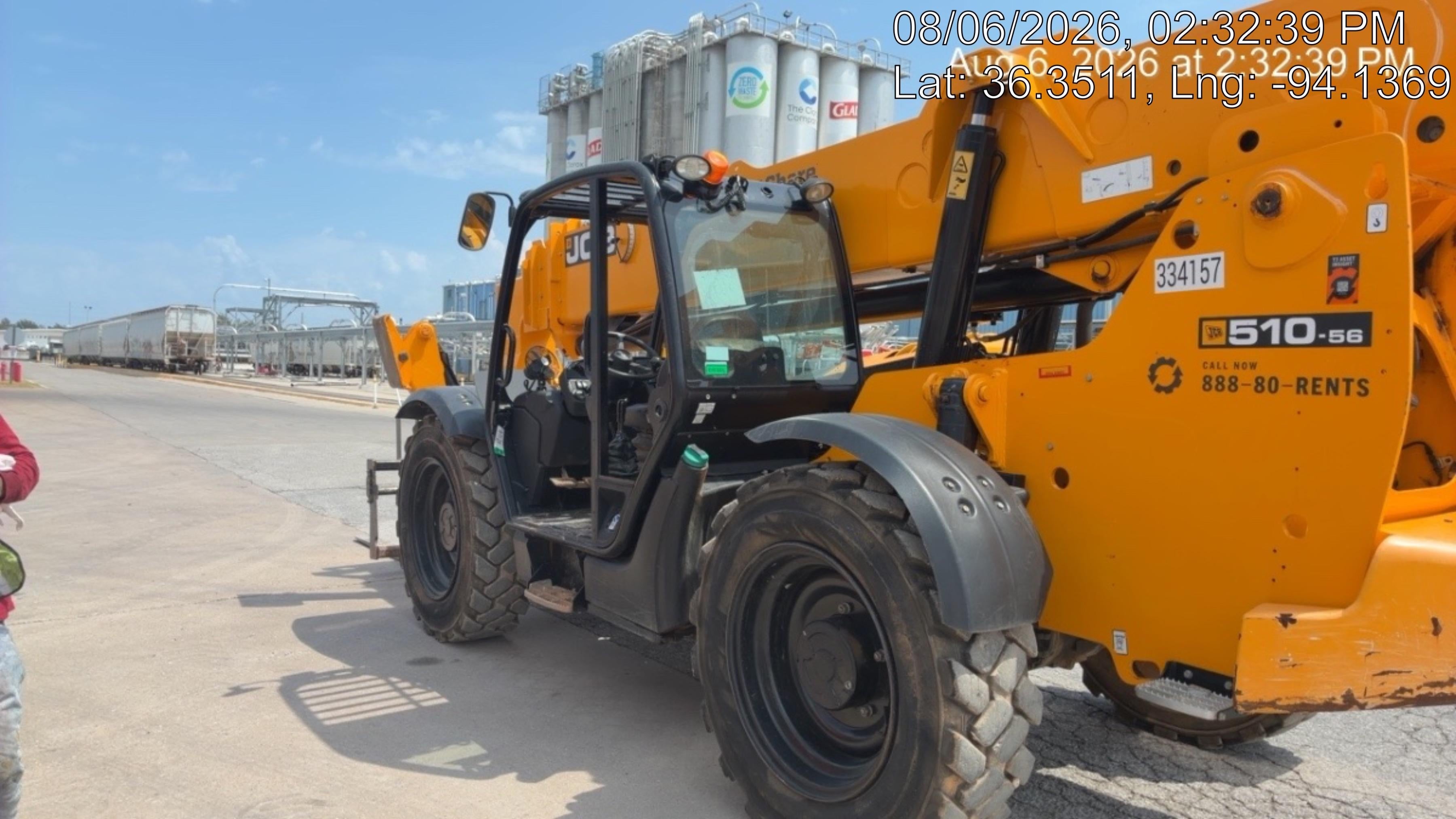 2023 JCB 510-56