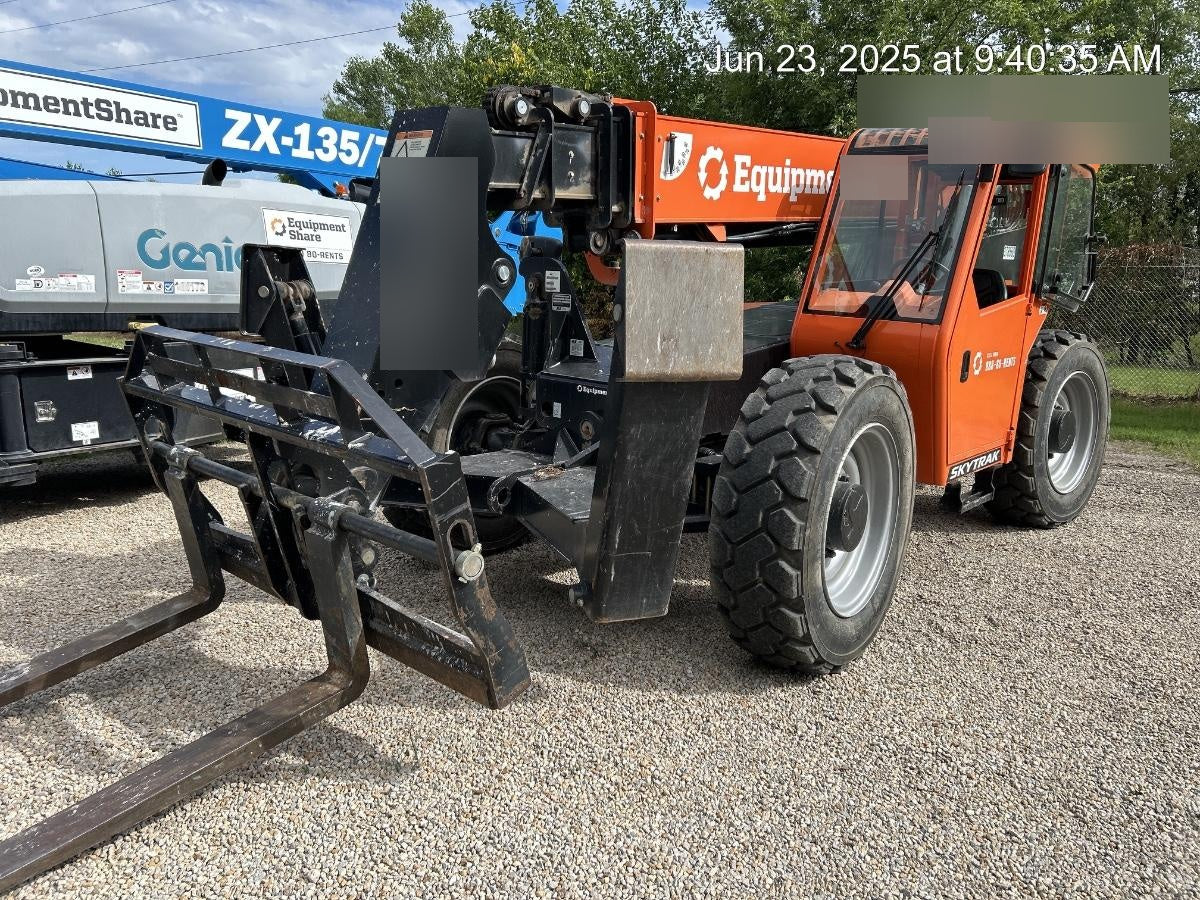 2023 SKYTRAK 10054