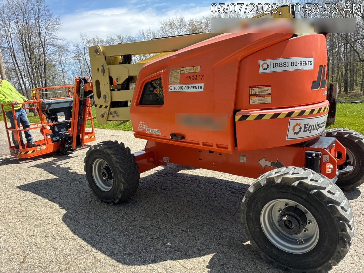 2021 JLG 450AJ