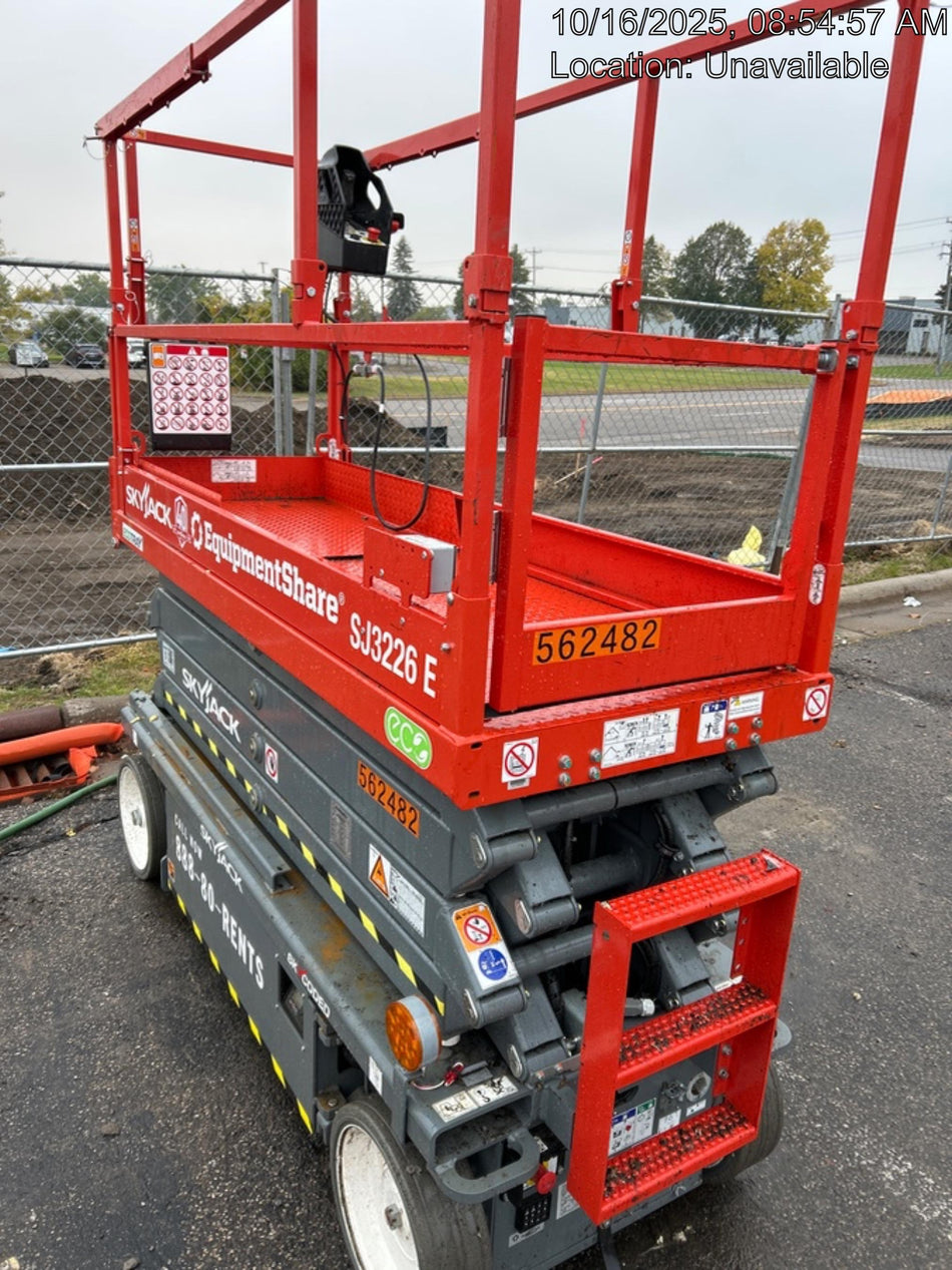 2025 SKYJACK SJ3226