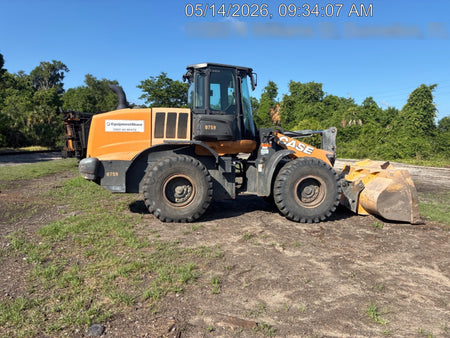 2018 CASE 621G