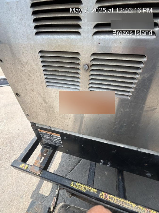 2019 Lincoln Electric Vantage 322 Welder Ready-Pak 3, Two wheel trailer, Fender and Light kit, Cable Rack