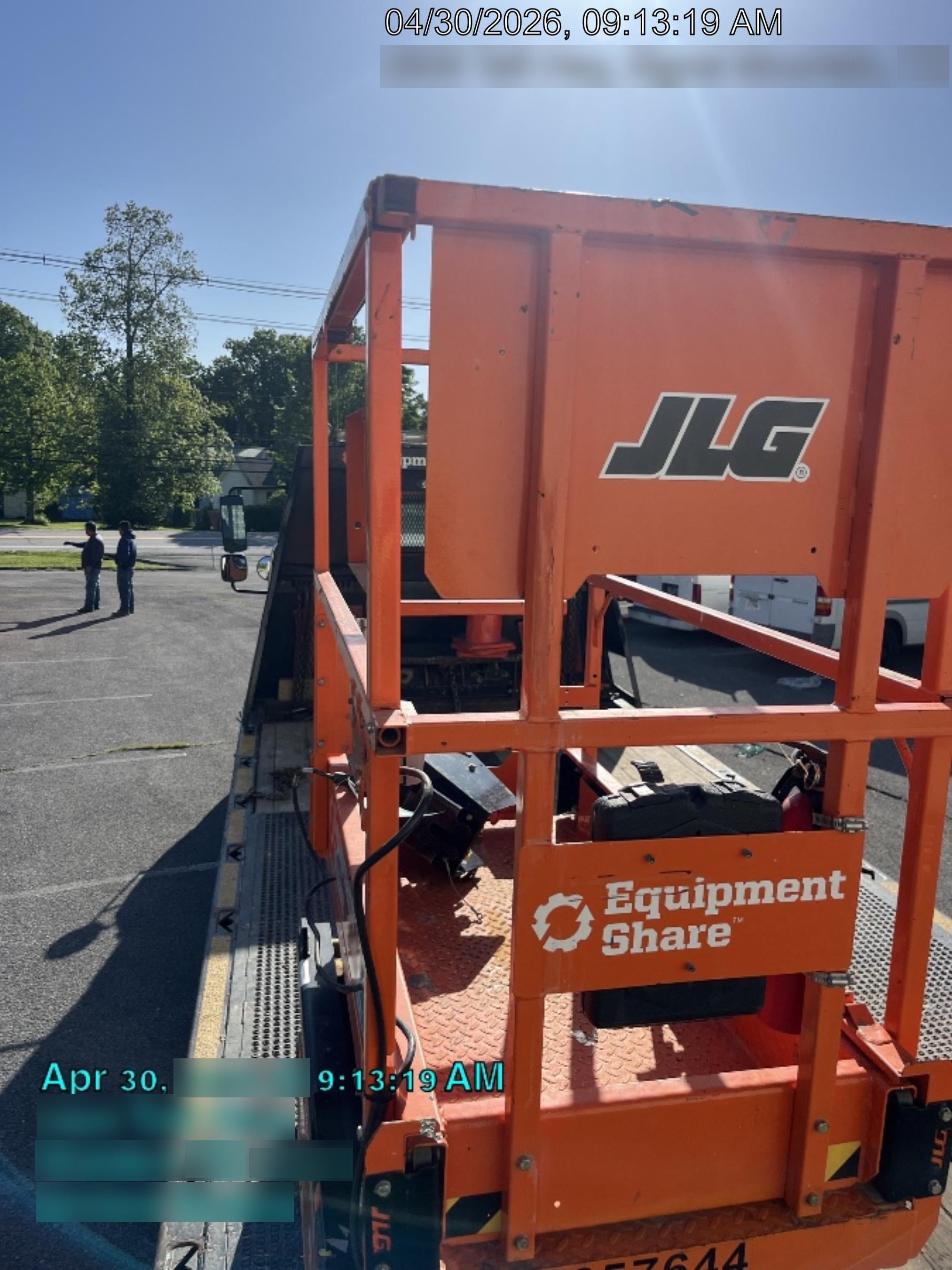 2022 JLG ES1330L