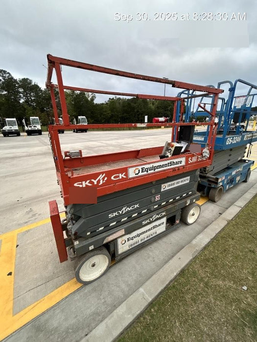 2019 Skyjack SJIII-3226 Standard Options, Trojan Batteries