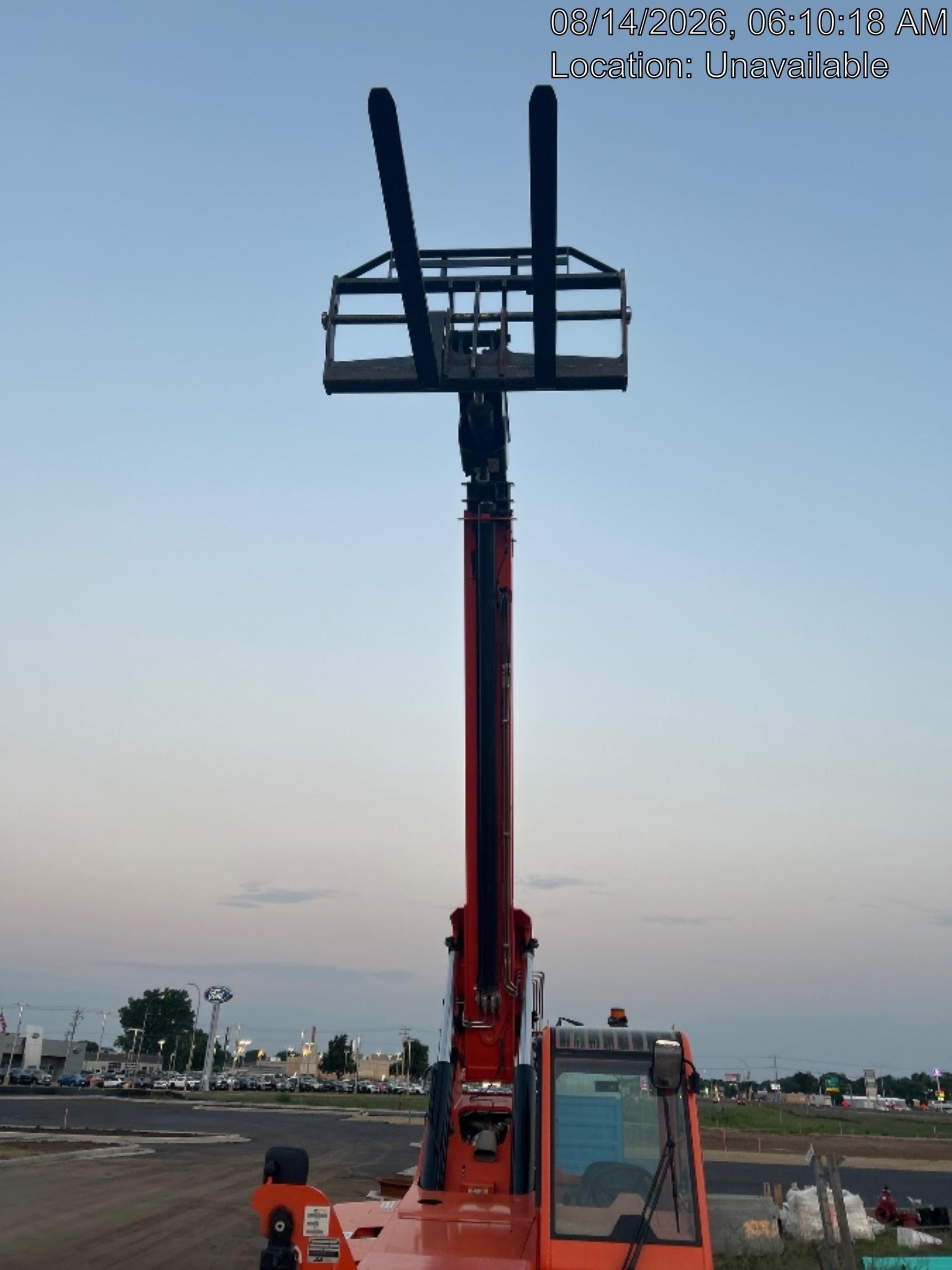 2023 SKYTRAK 8042