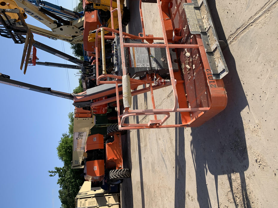2019 JLG 860SJ