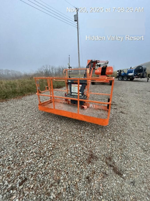 2022 JLG 860SJ