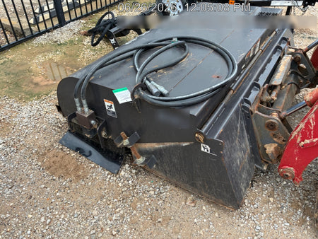 2019 PALADIN Sweepster SB72