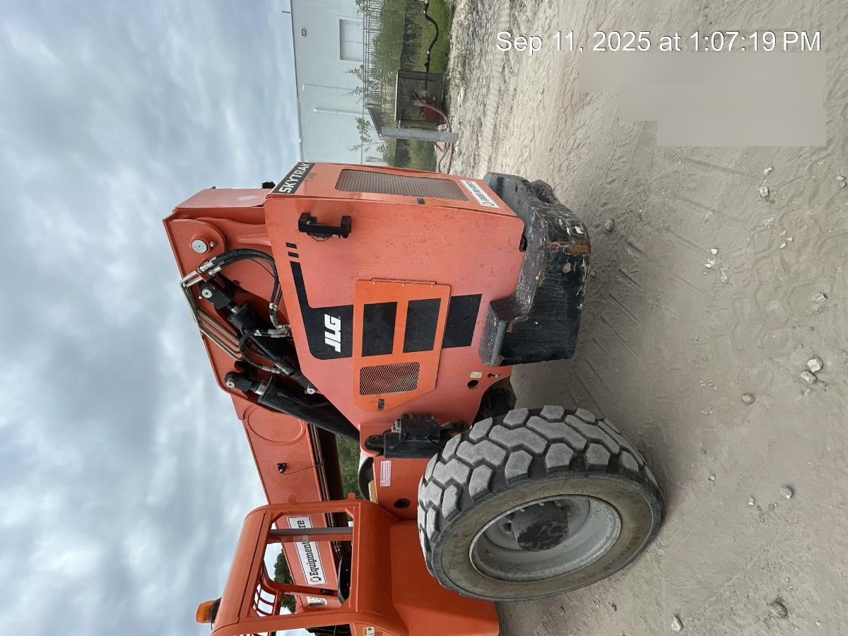 2020 SKYTRAK 12054