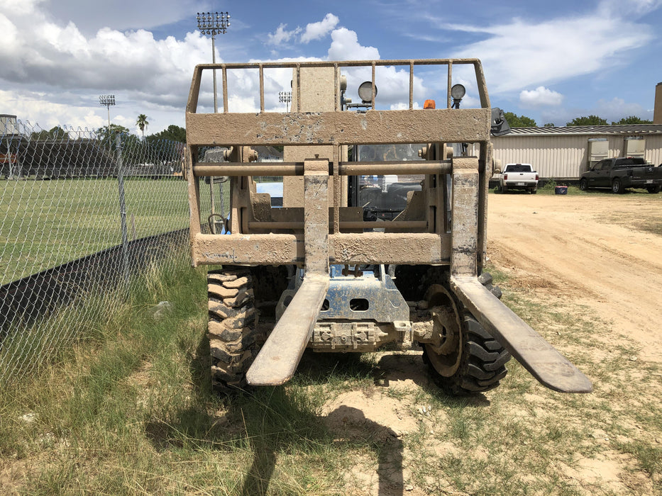 2020 Genie GTH-5519 Cab/Heat/Air, Solid Tires, Work Lights, Beacon, Aux Hydraulics, Back up Alarm
