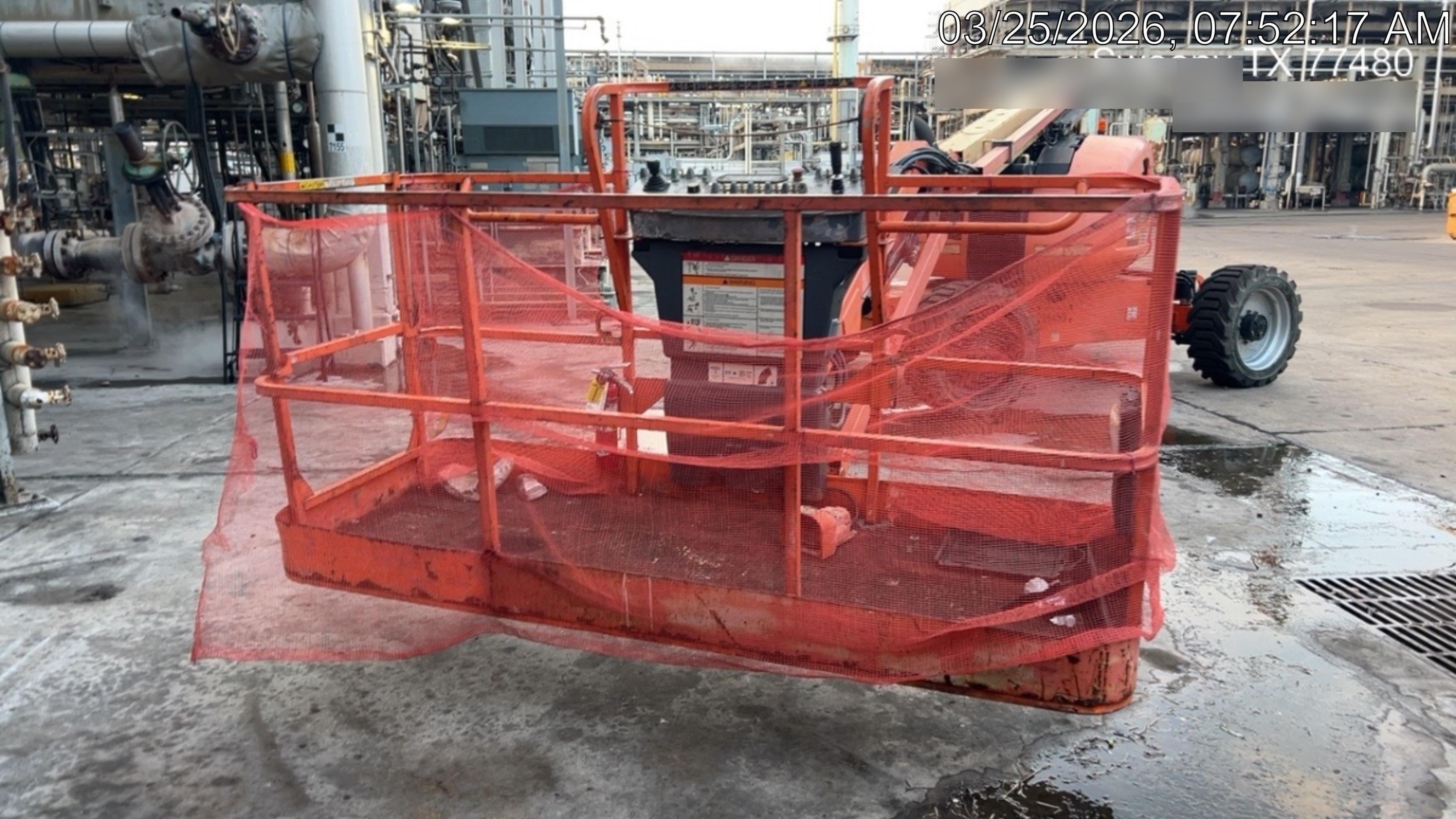 2019 JLG 600AJ