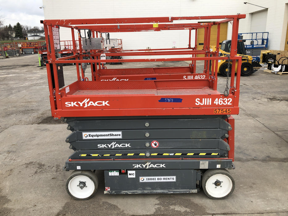 2016 Skyjack SJIII-4632 Standard Rental Specs