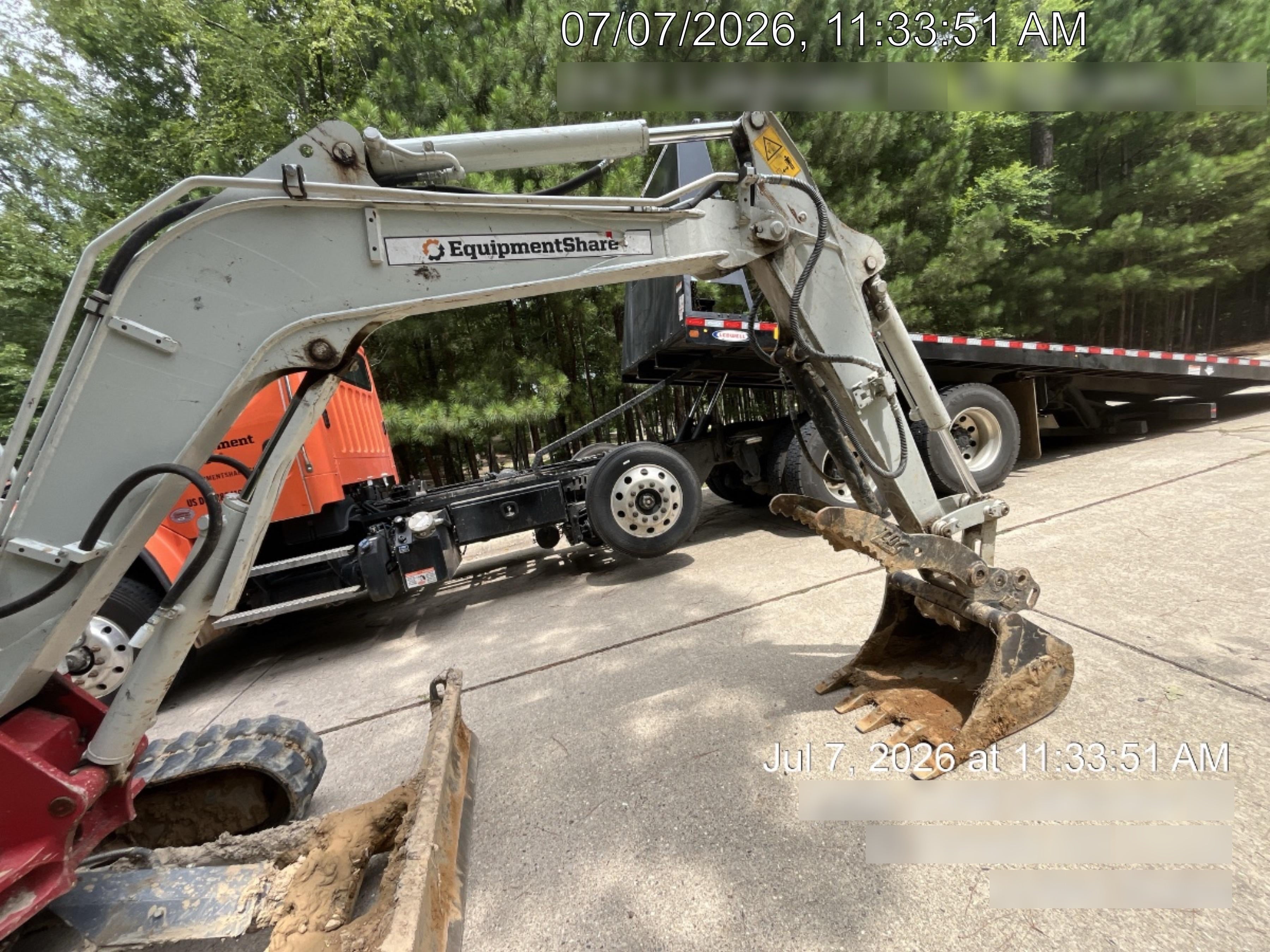 2023 TAKEUCHI TB235-2CR