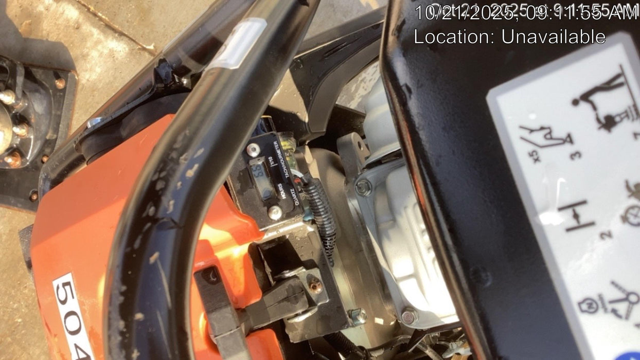 2025 HUSQVARNA LT6005