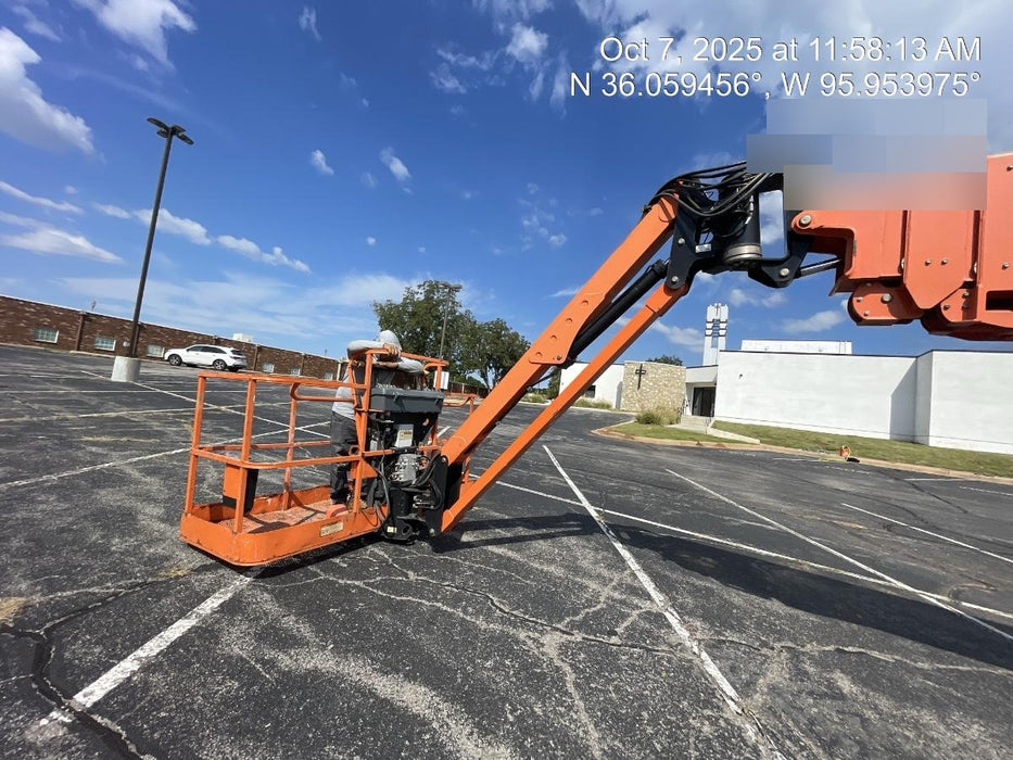 2018 JLG 1200SJP
