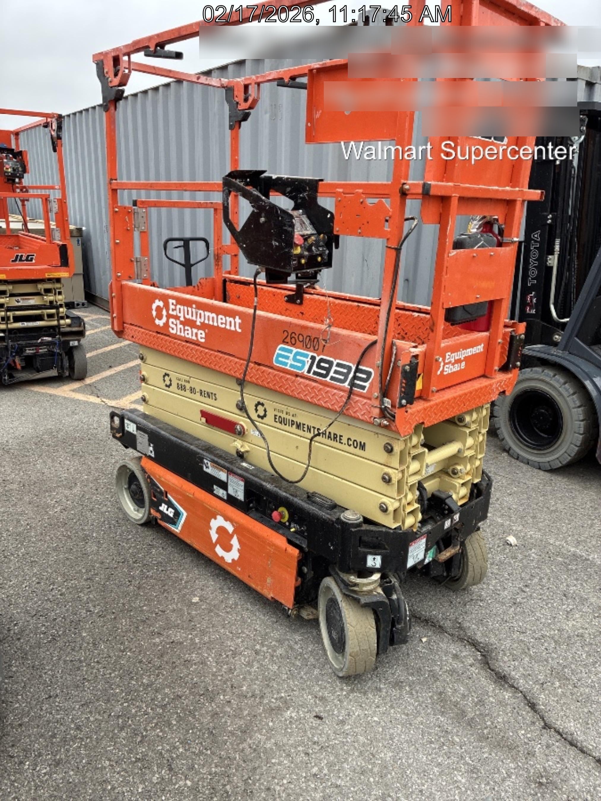 2022 JLG ES1932