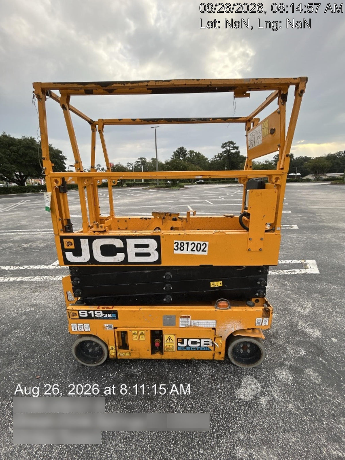 2024 JCB S1932E