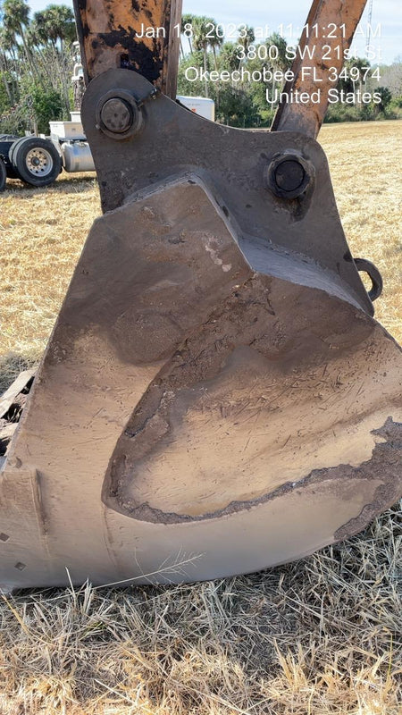 2016 CASE 60" Tooth Bucket - Case