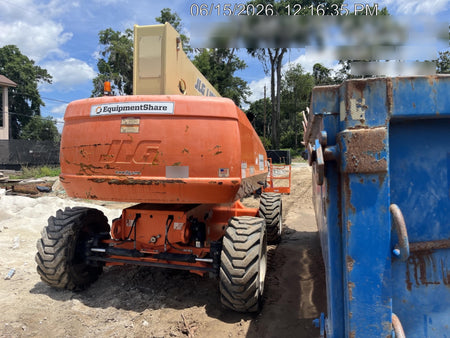 2020 JLG 860SJ Deutz Diesel Engine, FF Tires, Rotating Beacon, Panel Cradle Package