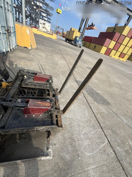 2022 PALADIN 48" Pallet Forks - Paladin