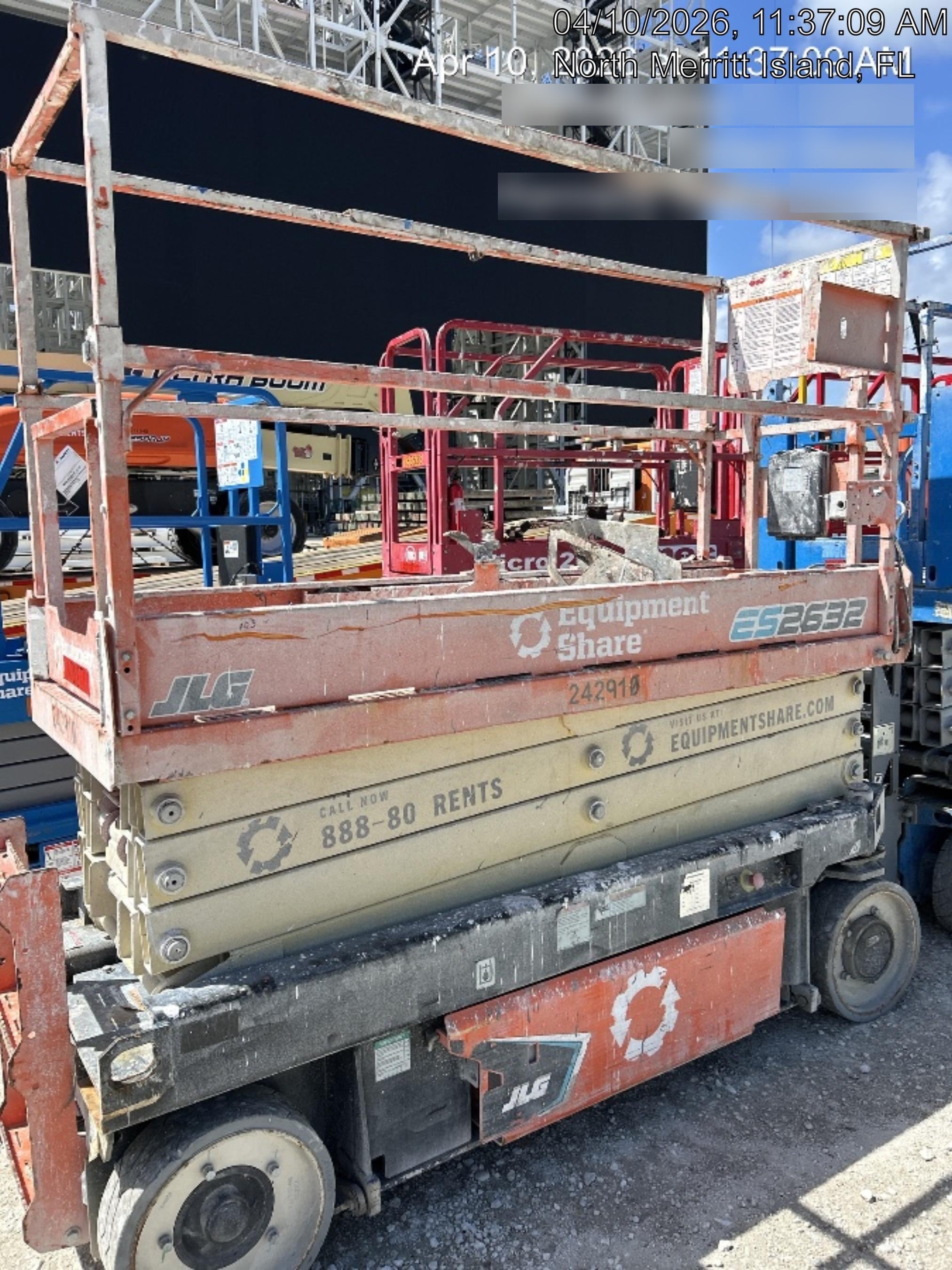 2022 JLG ES2632