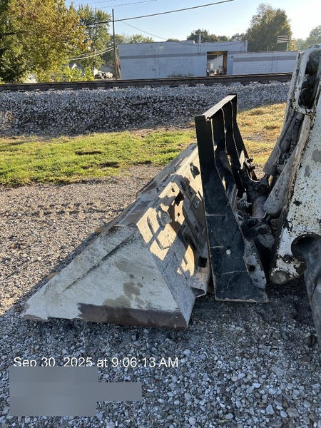 2019 ARROW MATERIAL HANDLING 60" Pallet Forks - Arrow