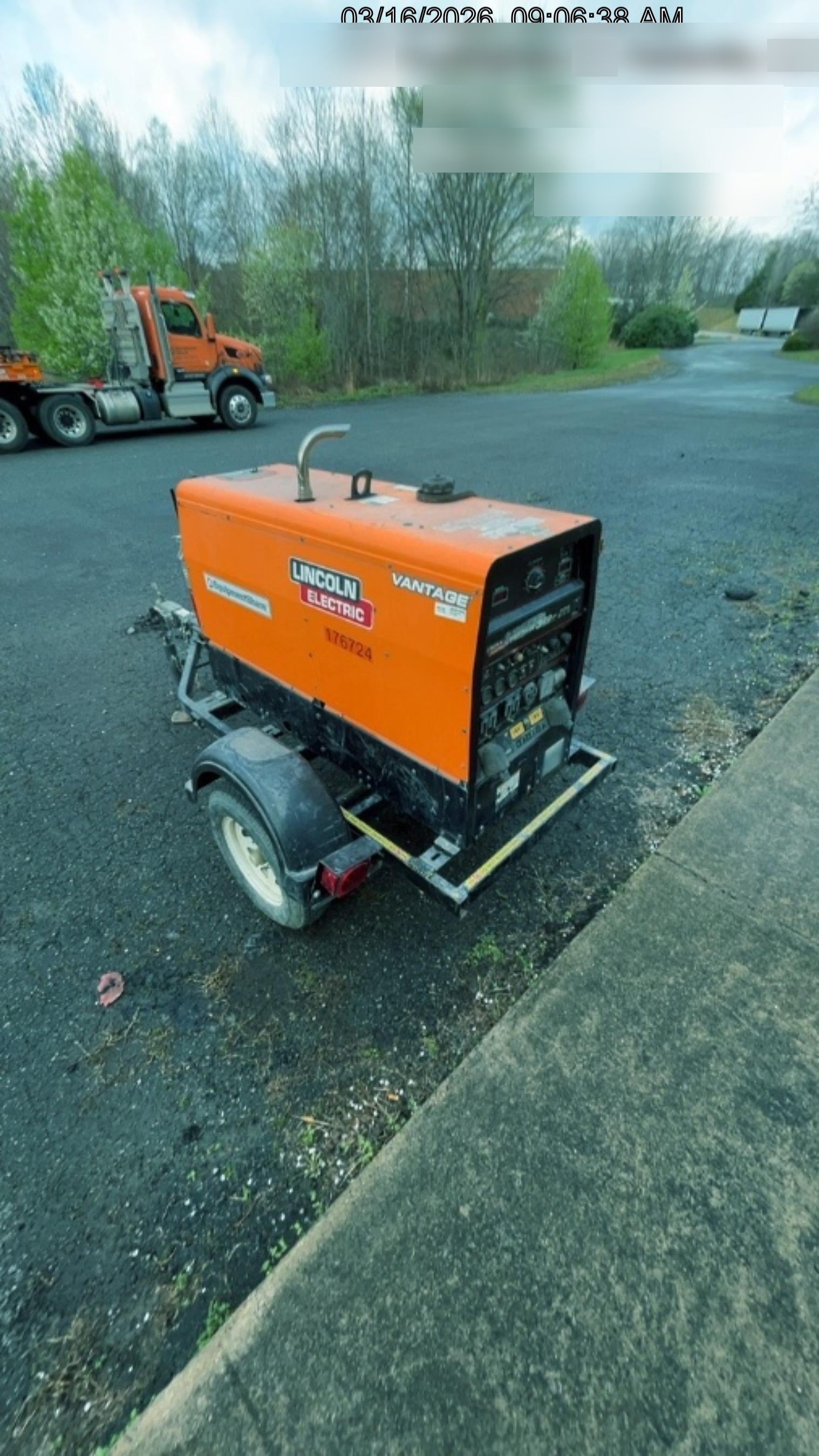 2021 Lincoln Electric Vantage 322 Vantage 322 Ready Pak 3 w/ Decals, ORANGE (includes trailer, cable rack, fender light kit) NO Telematics