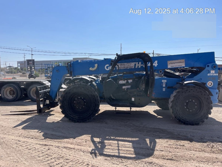 2018 Genie GTH-844 Genie GTH-844 w/Open ROPS, Solid Tires, beacon/work lights, 60" carriage/forks
