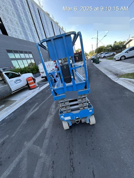2019 Genie GS-1930 Fixed Rails with Chain Entry