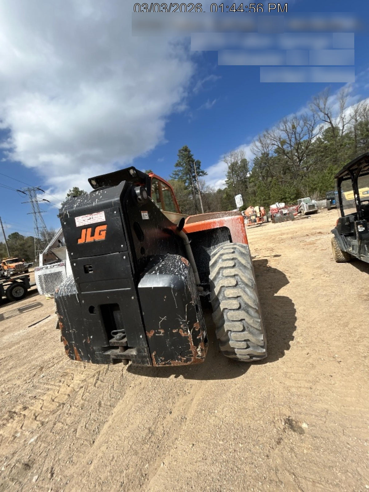 2021 JLG 1732