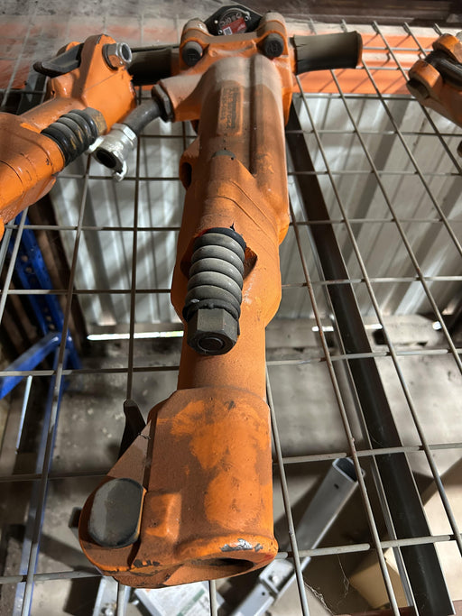 2024 MICHIGAN PNEUMATIC ES-TPB90-118-TRACKER