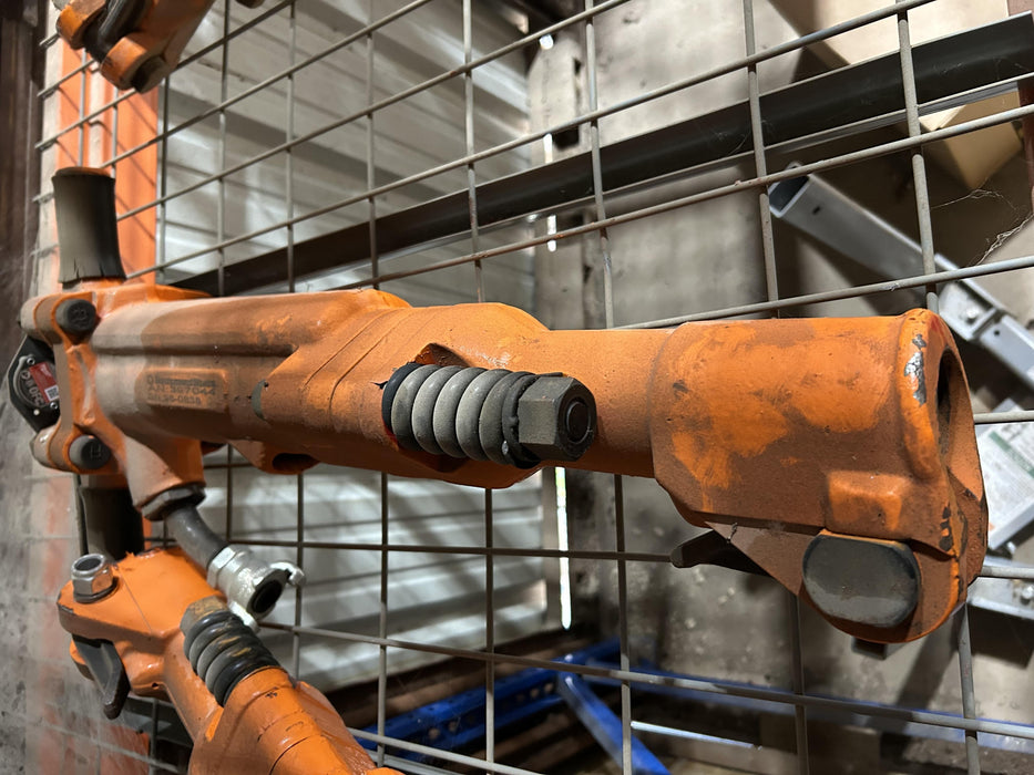 2024 MICHIGAN PNEUMATIC ES-TPB90-118-TRACKER