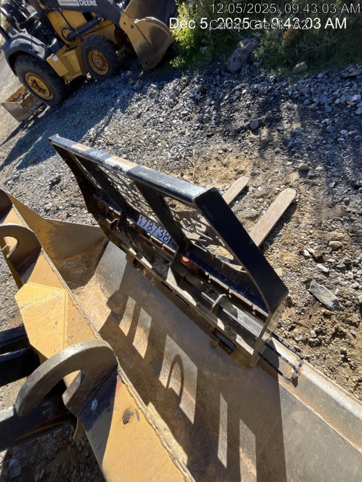 2021 PALADIN 48" Pallet Forks - Paladin