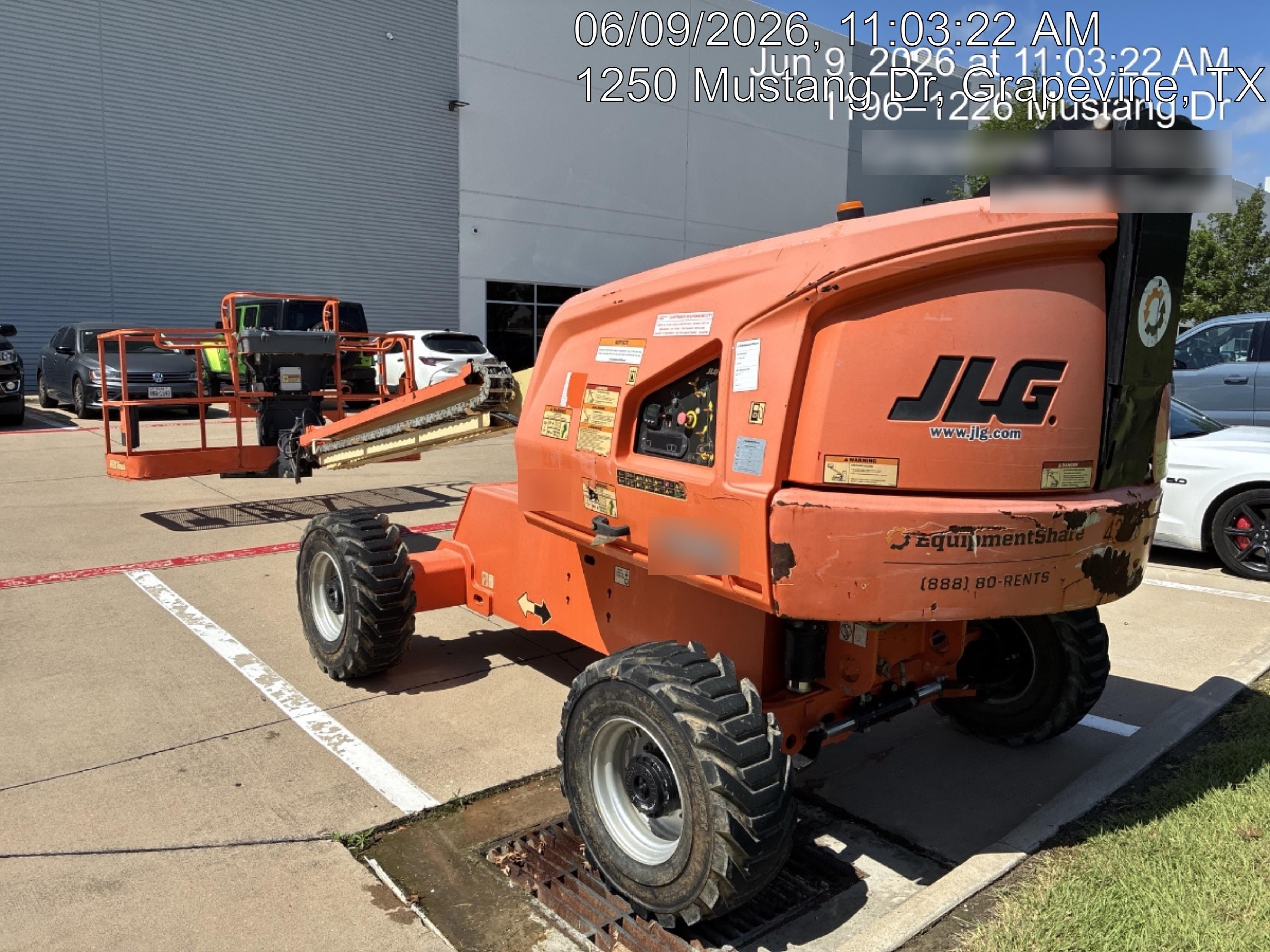2019 JLG 400S