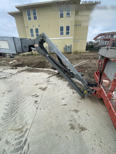 2018 Skyjack SJ86T Skyjack SJ86T w/Diesel Engine, Foam Filled Tires, Flashing Beacon, Glazier Kit