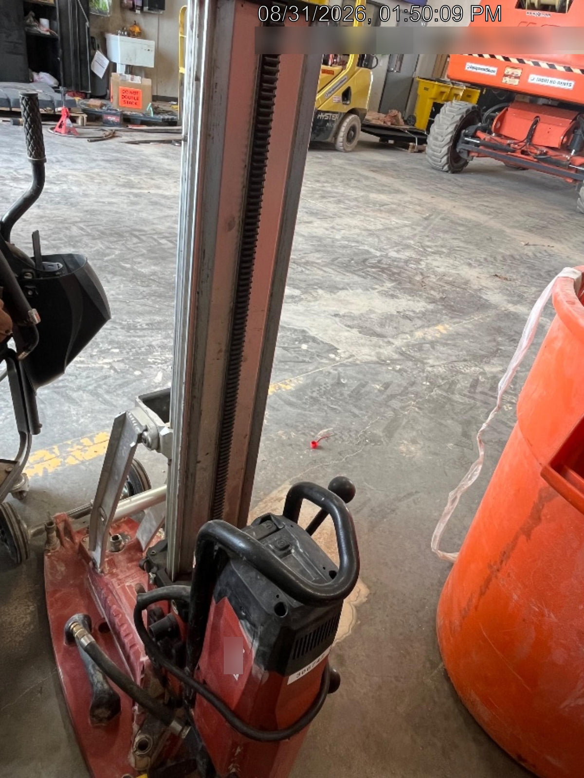 2023 HILTI DD250E