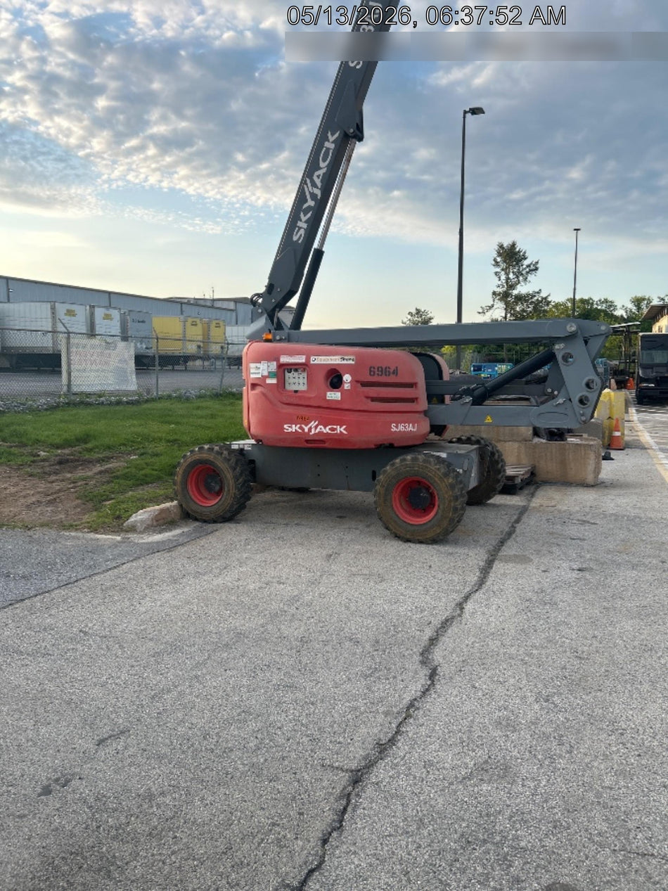 2018 SKYJACK SJ63 AJ