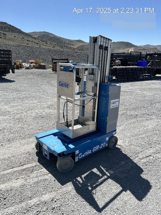 2019 GENIE GR-20