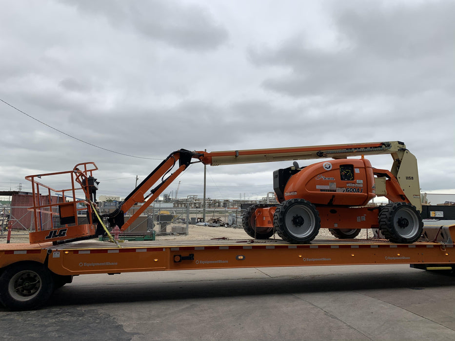 2019 JLG 600AJ