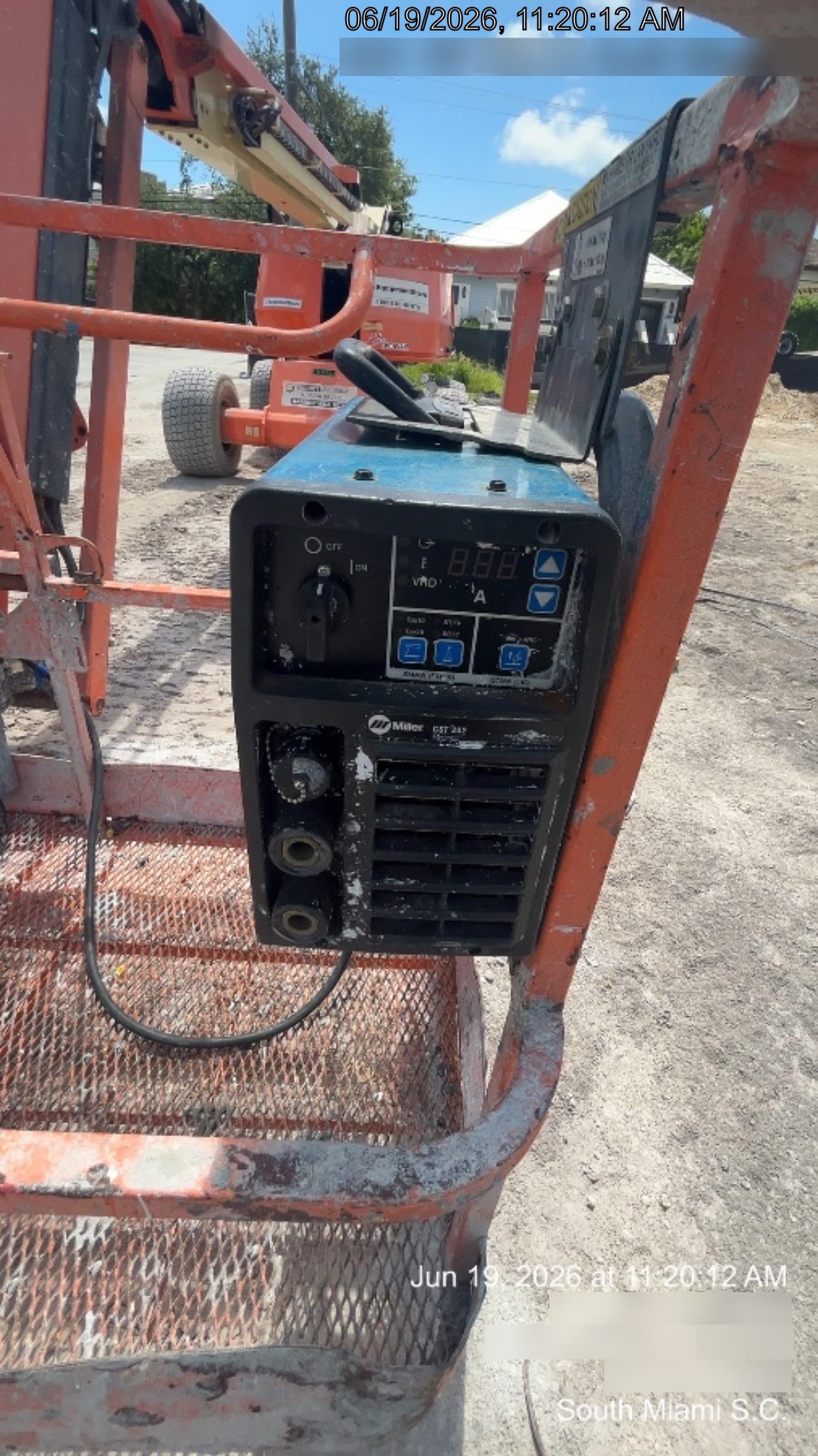 2025 MILLER ELECTRIC CST-282